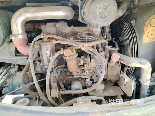 發(fā)動機室(上車部件) 發(fā)動機室(上車部件)