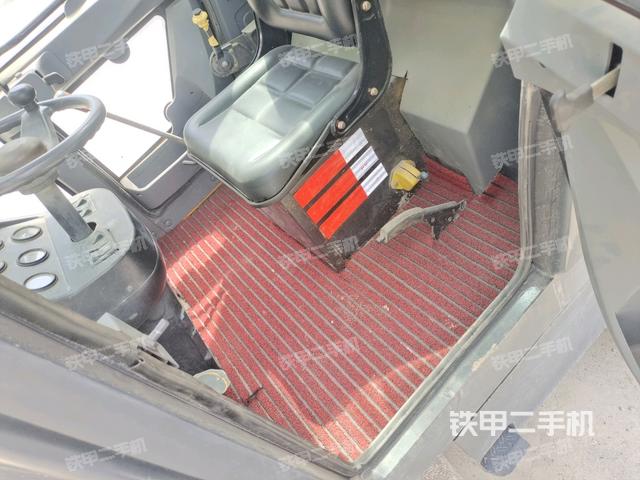 小時表（壓路機(jī)駕駛室）