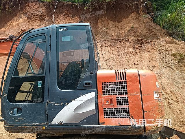 驾驶室整体（整机外观）