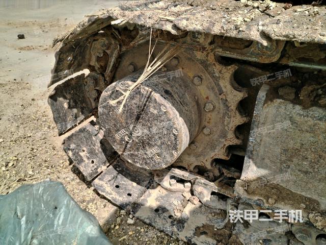 左驅(qū)動輪(行走機構(gòu)) 左驅(qū)動輪(行走機構(gòu))