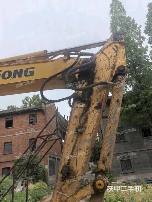 小臂整體右前（工作和回轉(zhuǎn)裝置）