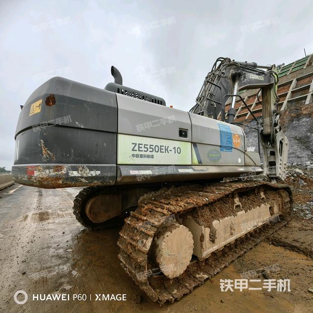 右后45(整機(jī)外觀) 右后45(整機(jī)外觀)
