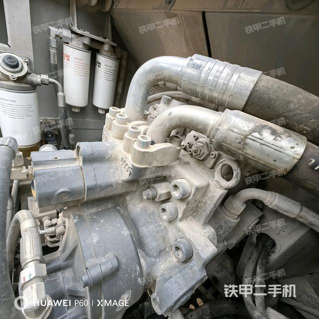液壓泵斜45?右(大件艙室) 液壓泵斜45?右(大件艙室)