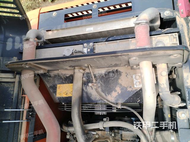 水箱+風扇特寫（上車部件）