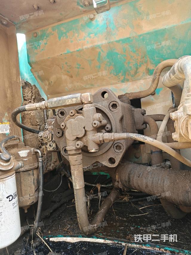 液壓泵室（大件艙室）