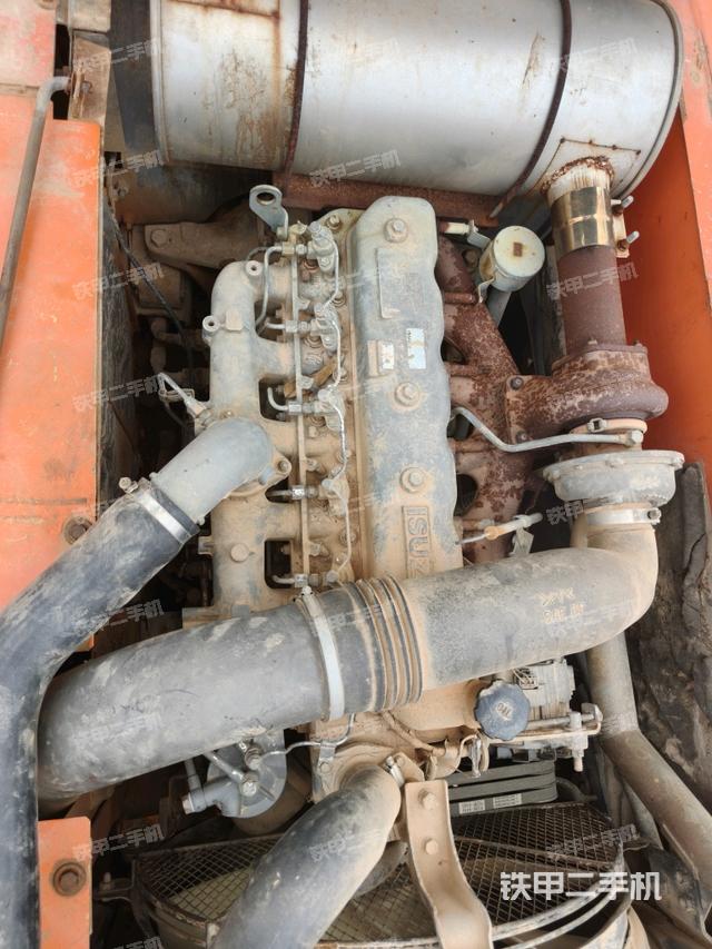 發(fā)動(dòng)機(jī)室(上車部件) 發(fā)動(dòng)機(jī)室(上車部件)