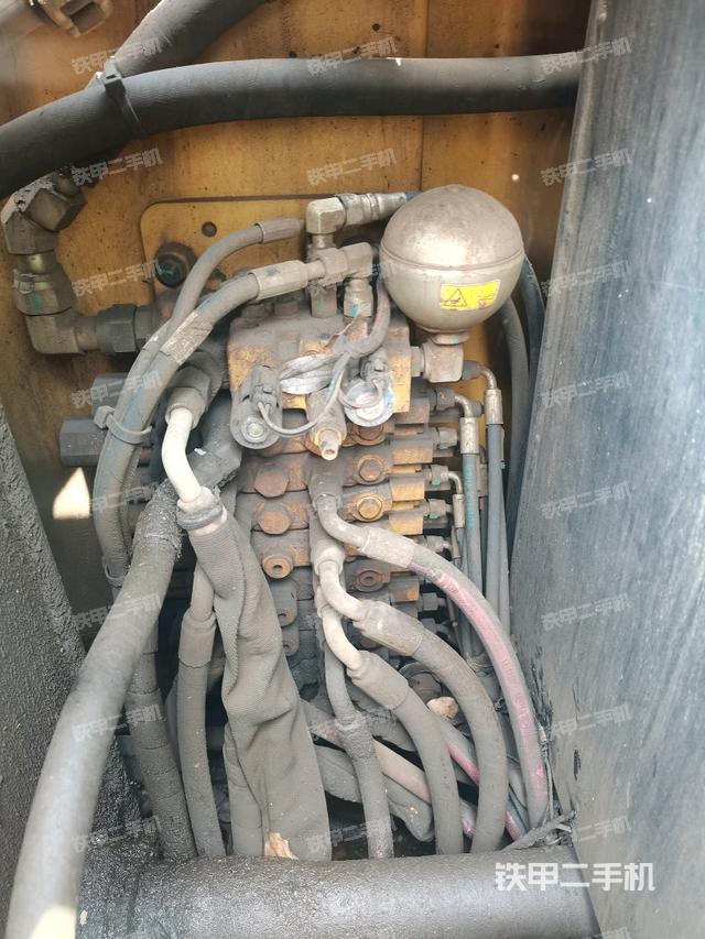 分配閥(上車部件) 分配閥(上車部件)
