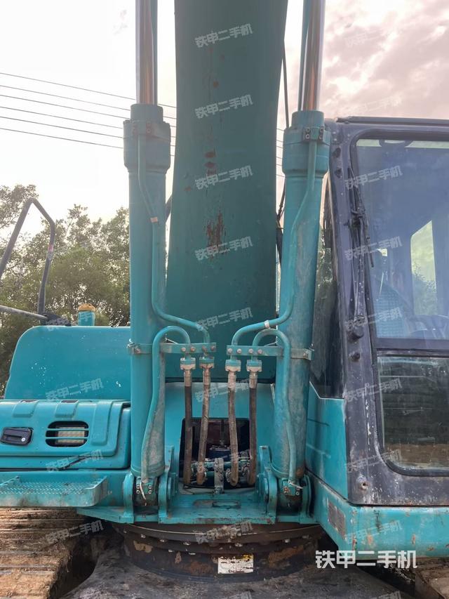 大臂根部?斜視（工作和回轉(zhuǎn)裝置）