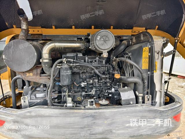 發(fā)動(dòng)機(jī)整體俯視（整機(jī)外觀）