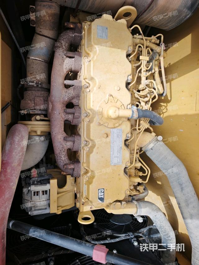 發(fā)動(dòng)機(jī)整體俯視（整機(jī)外觀）