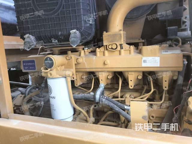 發(fā)動(dòng)機(jī)左側(cè)（整機(jī)外觀及大件）