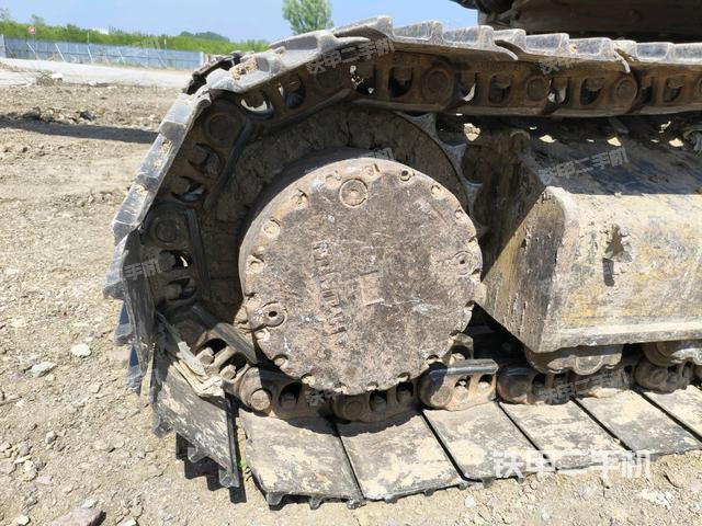 右驅(qū)動(dòng)輪(行走機(jī)構(gòu)) 右驅(qū)動(dòng)輪(行走機(jī)構(gòu))