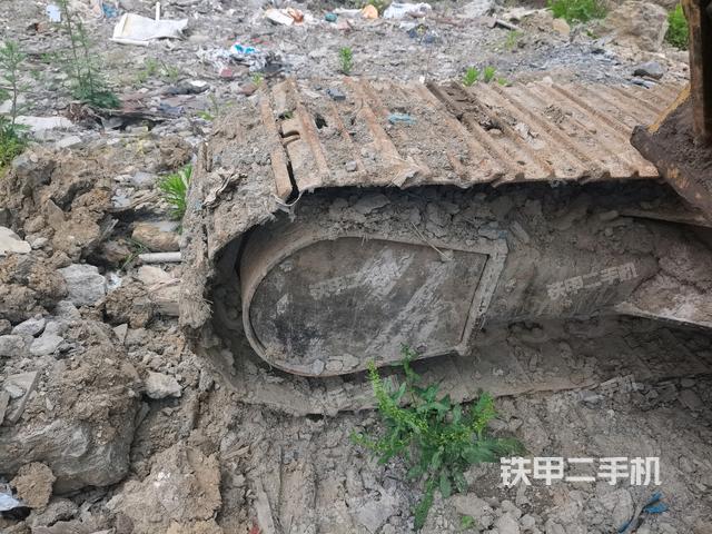 右側(cè)行走馬達(dá)蓋板(行走機(jī)構(gòu)) 右側(cè)行走馬達(dá)蓋板(行走機(jī)構(gòu))