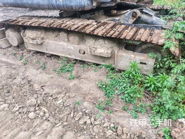 左側(cè)履帶整體?（行走機構(gòu)）