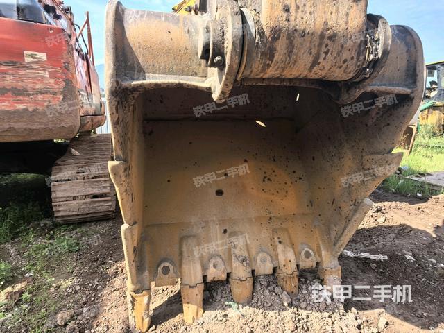 鏟斗45度（工作和回轉(zhuǎn)裝置）