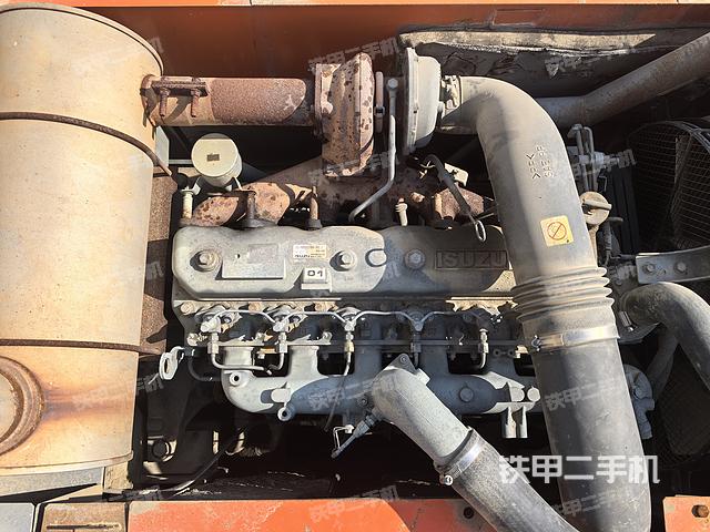 发动机整体俯视(整机外观) 发动机整体俯视(整机外观)