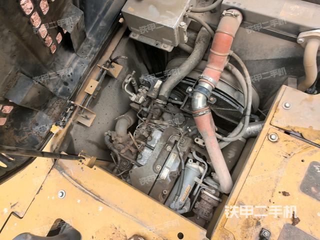 發(fā)動機(jī)室（上車部件）