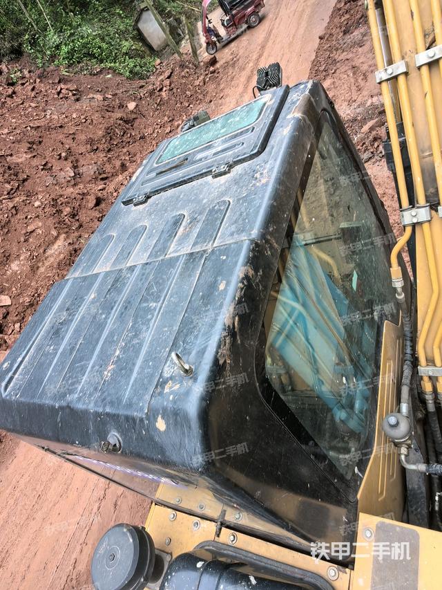 回轉(zhuǎn)馬達(dá)（上車部件）