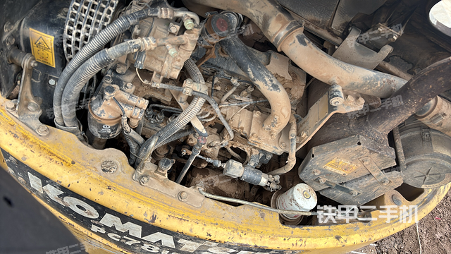 发动机整体俯视（整机外观）