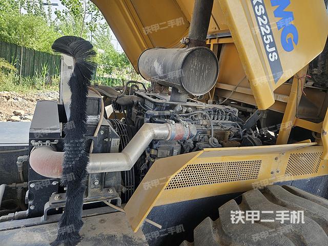 發(fā)動(dòng)機(jī)(設(shè)備外觀及核心部件) 發(fā)動(dòng)機(jī)(設(shè)備外觀及核心部件)