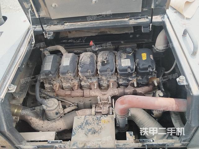 發(fā)動機整體俯視（整機外觀）