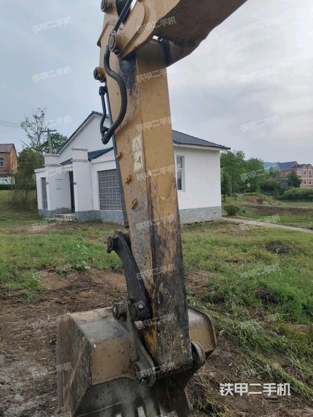 小臂整體左后（工作和回轉裝置）