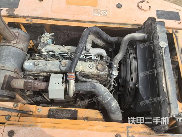 發(fā)動機整體俯視(整機外觀) 發(fā)動機整體俯視(整機外觀)