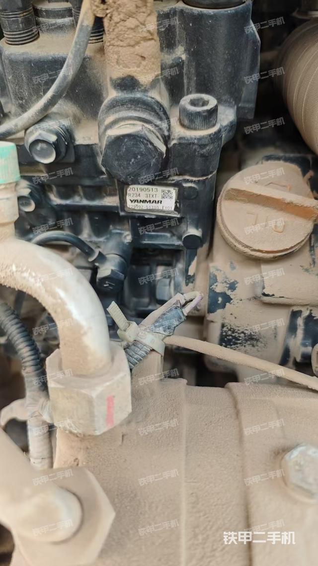 發(fā)動(dòng)機(jī)整體俯視（整機(jī)外觀）