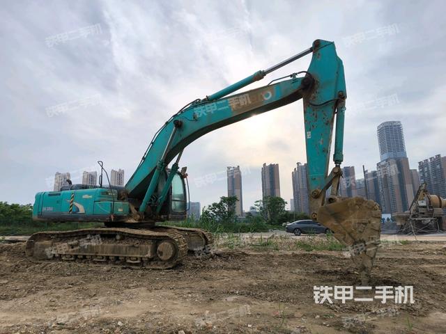右前45(整機(jī)外觀) 右前45(整機(jī)外觀)