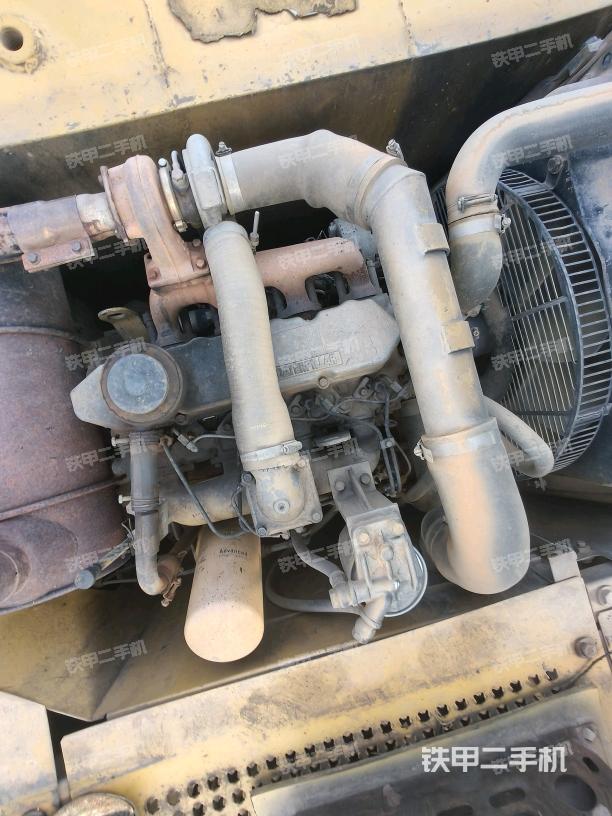 發(fā)動(dòng)機(jī)整體俯視（整機(jī)外觀）