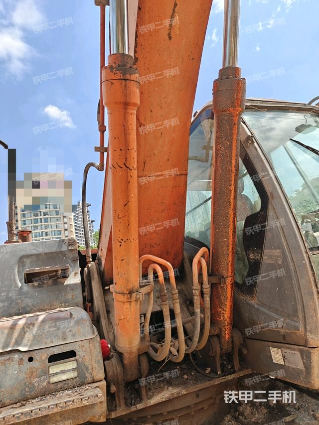 大臂整體?右側(cè)（工作和回轉(zhuǎn)裝置）