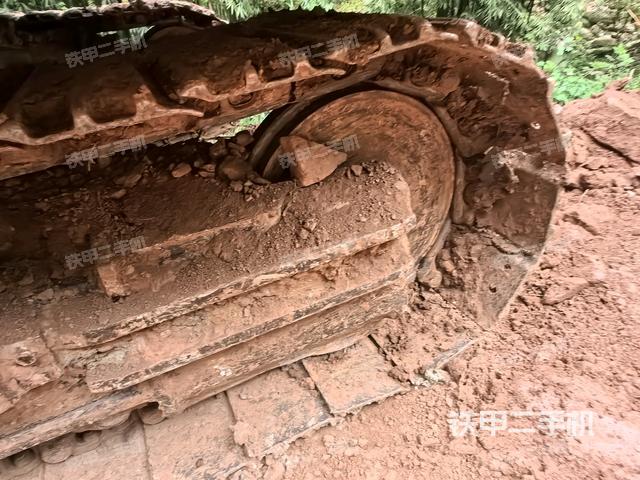 左側(cè)行走馬達(dá)蓋板（行走機(jī)構(gòu)）