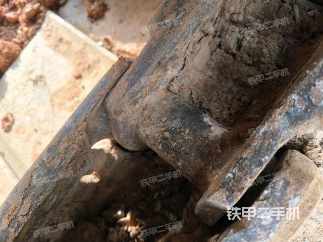 左驅(qū)動輪(行走機(jī)構(gòu)) 左驅(qū)動輪(行走機(jī)構(gòu))