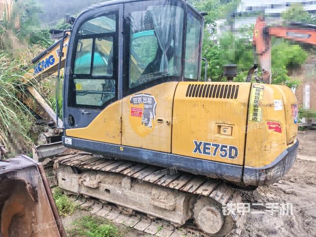 左后45（整機外觀）