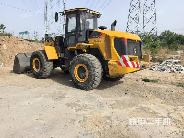 工作装置整体（整机外观及大件）