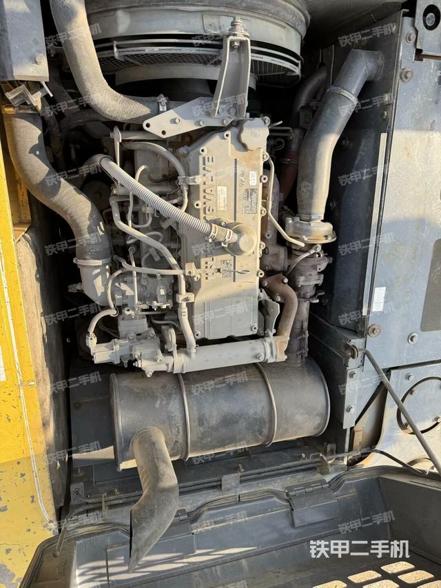 發(fā)動機整體俯視（整機外觀）