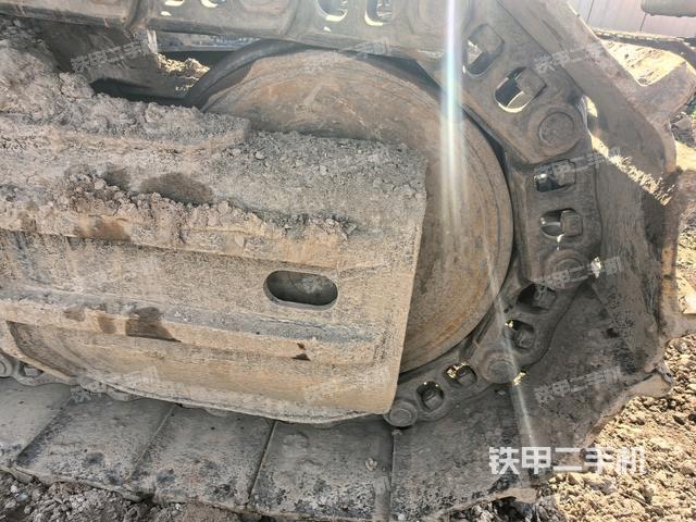 右側(cè)行走馬達(dá)蓋板（行走機(jī)構(gòu)）