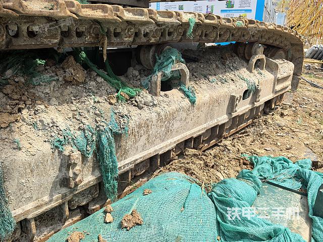 单侧履带整体（整机外观）