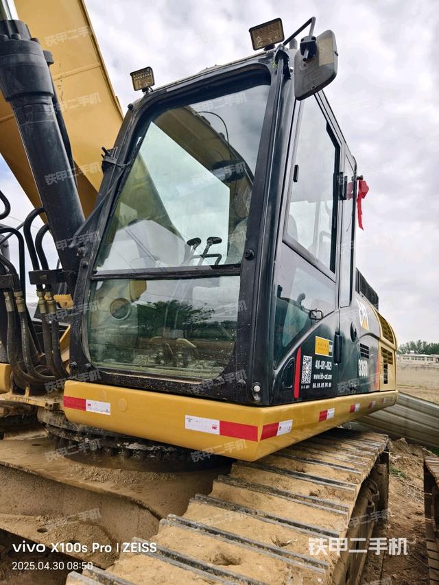 驾驶室整体（整机外观）