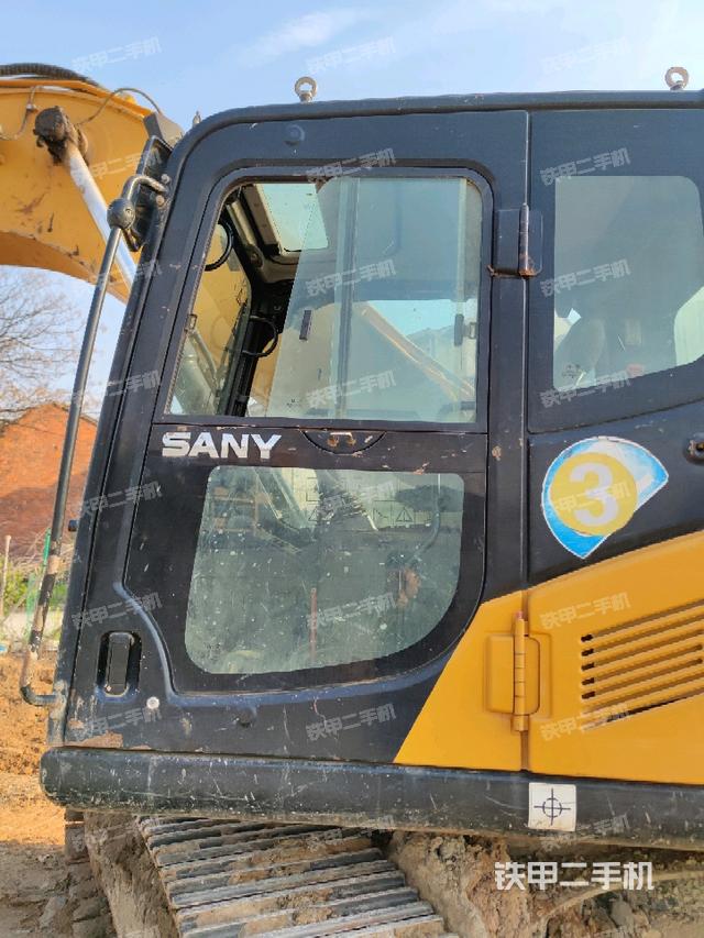 駕駛室正側（駕駛室部分）