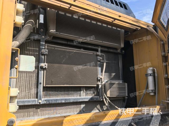 散熱器正面（大件艙室）