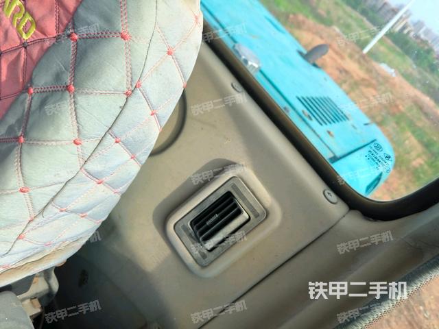 顯示屏?(駕駛室部分) 顯示屏?(駕駛室部分)