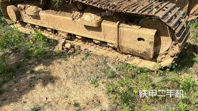 左側(cè)履帶整體?（行走機(jī)構(gòu)）