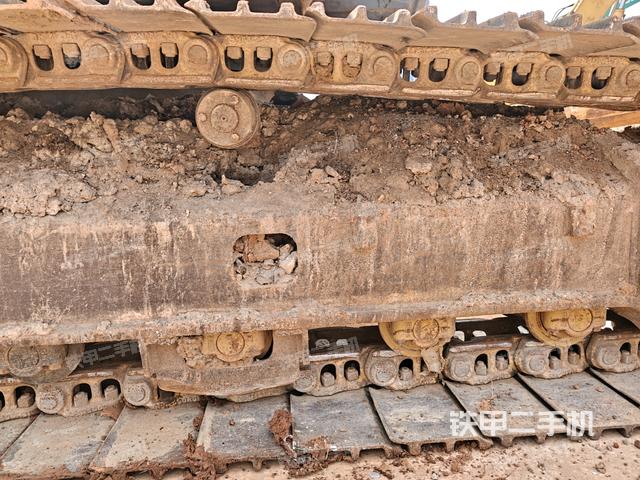 左托鏈輪和鏈筋（行走機(jī)構(gòu)）