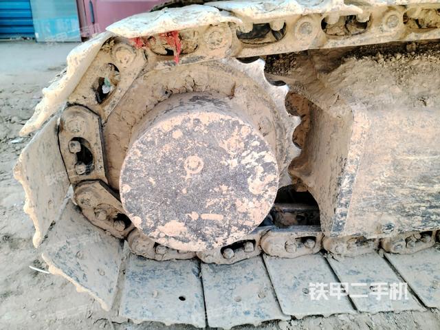 左驅(qū)動輪（行走機構）