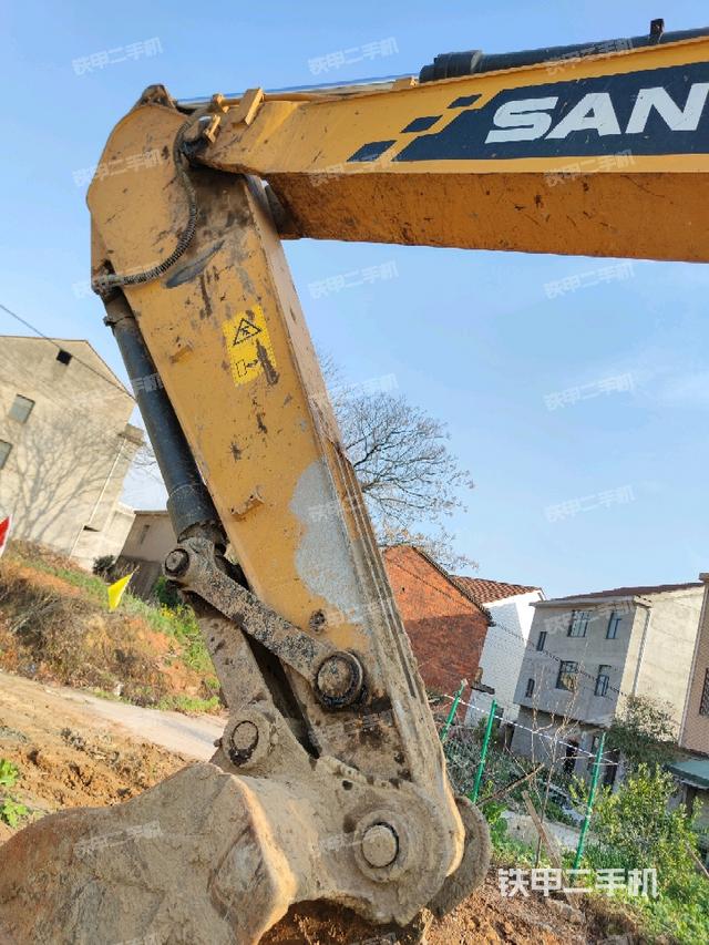 小臂整體左后（工作和回轉裝置）