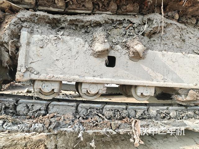 右導(dǎo)向輪（行走機構(gòu)）