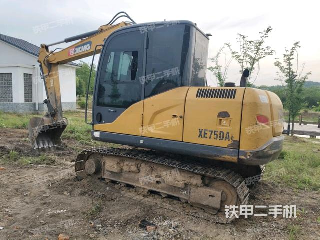 左后45（整機外觀）