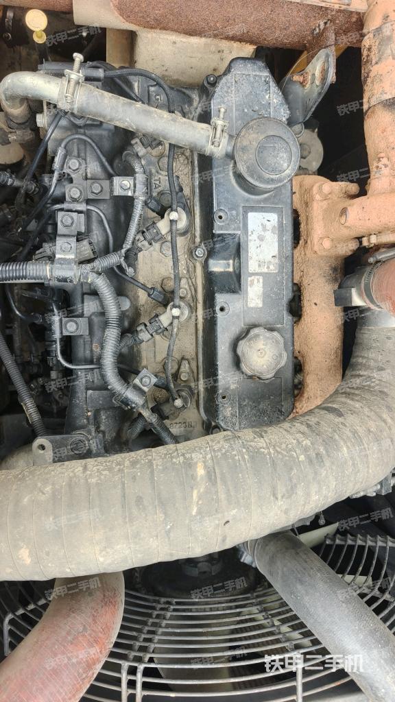 發(fā)動機室(上車部件) 發(fā)動機室(上車部件)