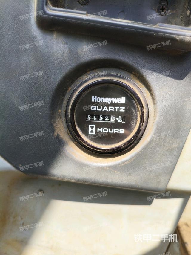 小時(shí)表(駕駛室部分) 小時(shí)表(駕駛室部分)